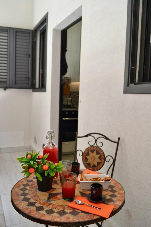 I Pupi - Sicilian Apartment Джардіні-Наксос Екстер'єр фото
